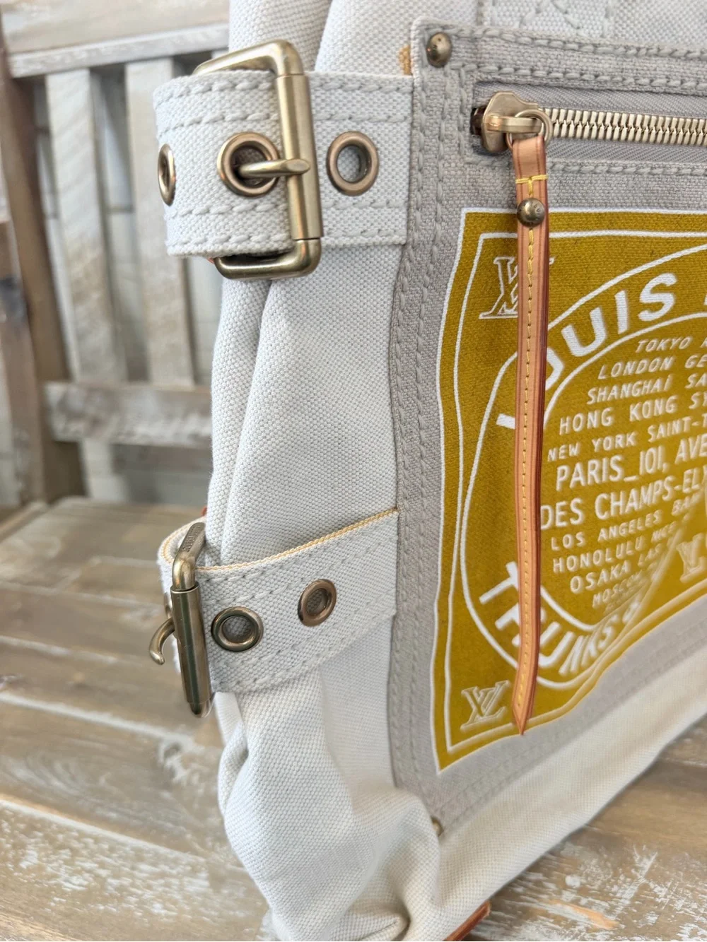 N/A louis vuitton